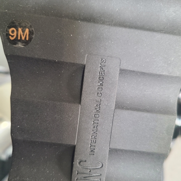 Boots - Picture 3 of 3